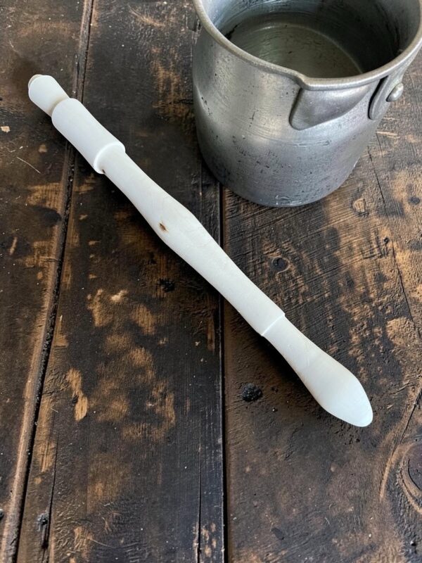img_3945-photoroom Scottish spurtle en bois de frêne – Image 1